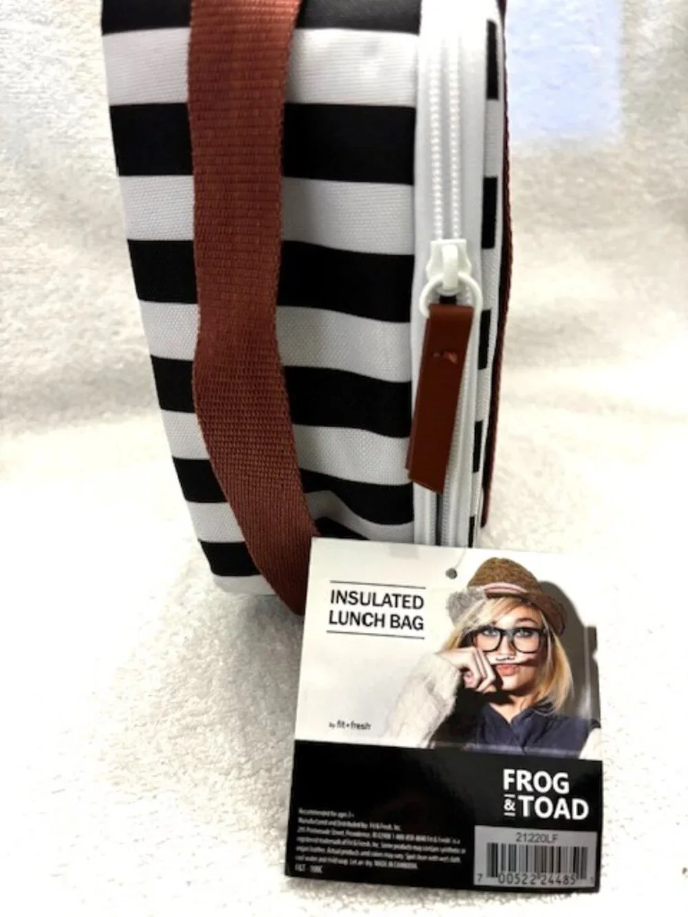 Frog & Toad by Fit & Fresh insulated black and white striped lunch bag NWT